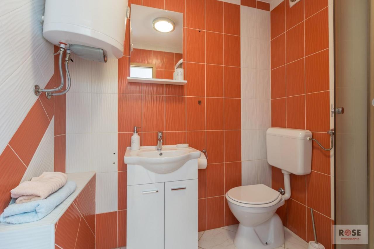 Apartment Laureta بوريتش المظهر الخارجي الصورة
